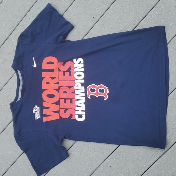 Nike Regular Fit Boston Red Sox 2013 World Series Champs Tee - Picture 1 of 4